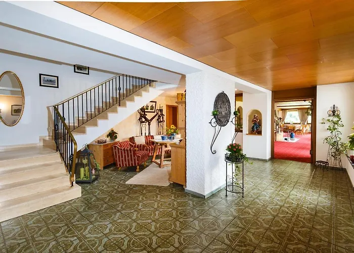 Гостевой дом Gaestehaus Beim Schneidersepp Inkl. Chiemgaukarte