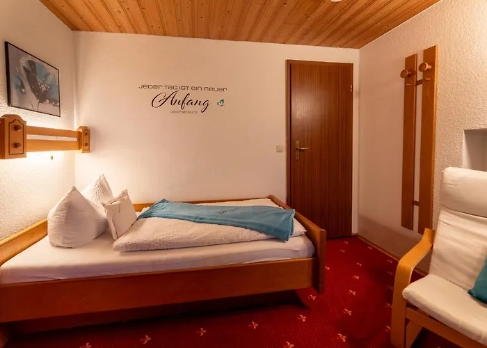 Gaestehaus Beim Schneidersepp Inkl. Chiemgaukarte Гостевой дом