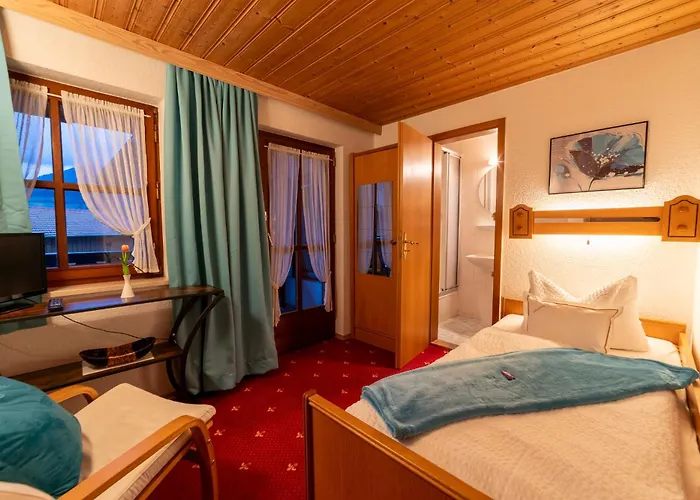 Gaestehaus Beim Schneidersepp Inkl. Chiemgaukarte *