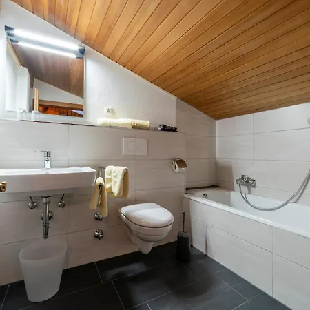 ゲストハウス Gaestehaus Beim Schneidersepp Inkl. Chiemgaukarte